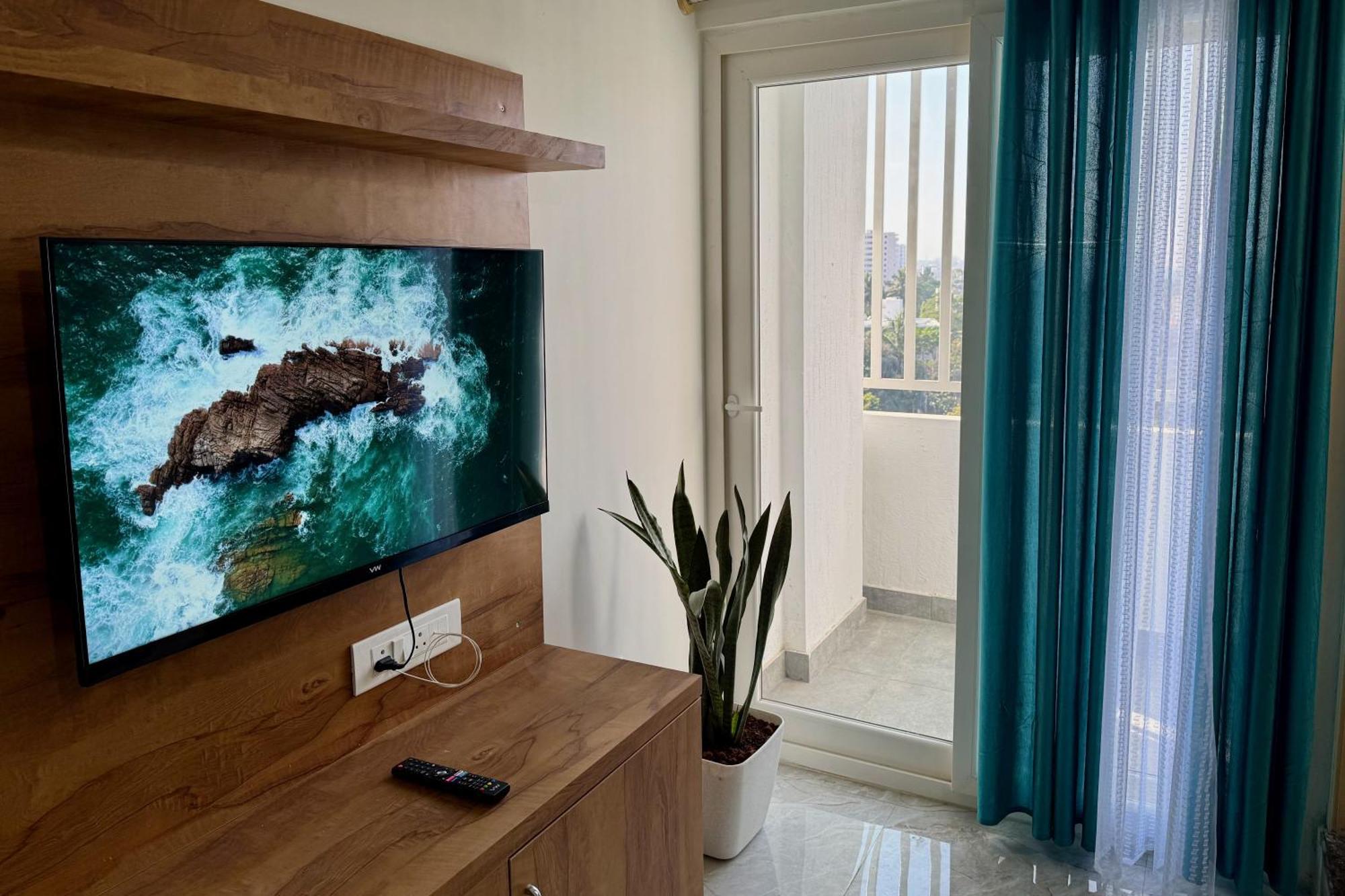 Truelife Whitefield - Premium 1 Bhk Apartments - Prime Location - Easy Access To Main Rd - Metro - Itpl - Fast Wifi - Kitchen - Smart Tv - Power Backup - Park - Garden Views Бангалор Экстерьер фото